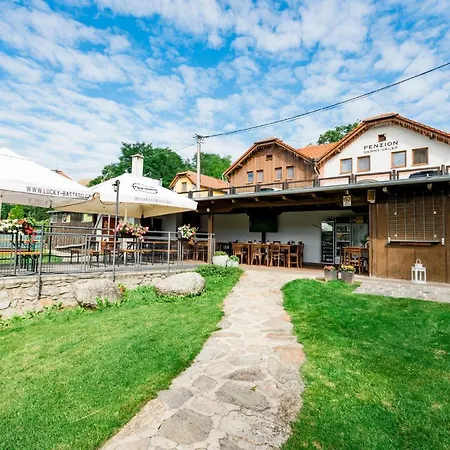 Cerny Sklep Guest house