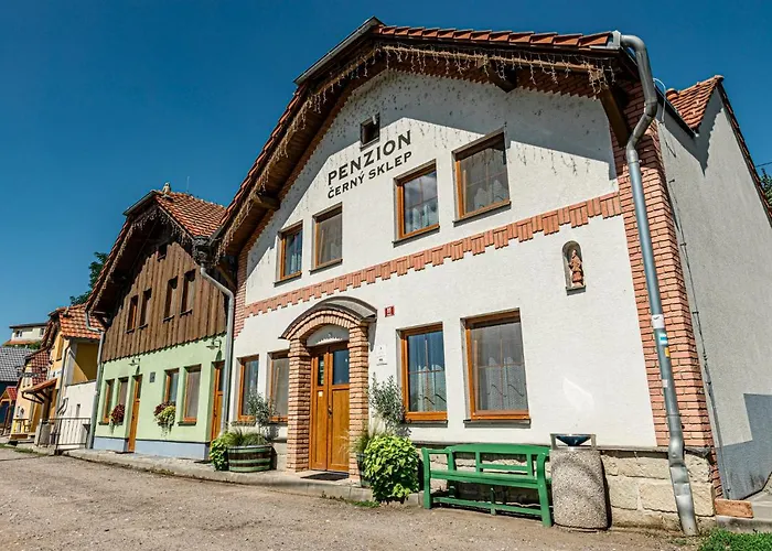 Cerny Sklep 3* Dobsice (South Moravian)