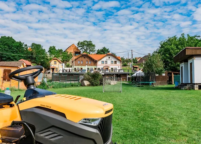 Cerny Sklep Gæstehus 3*