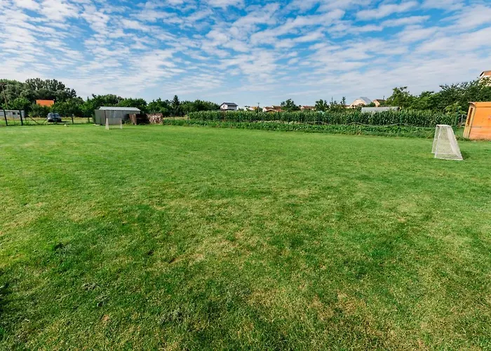 Cerny Sklep 3* Dobsice (South Moravian)